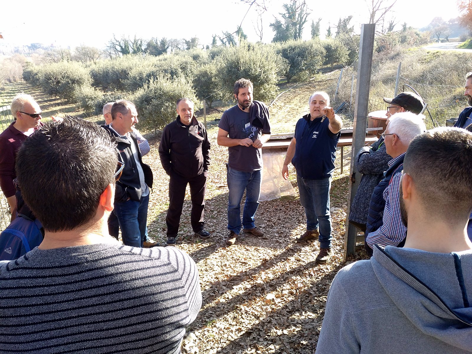 Visita a una plantación trufera en las Jornadas AIDA 2020