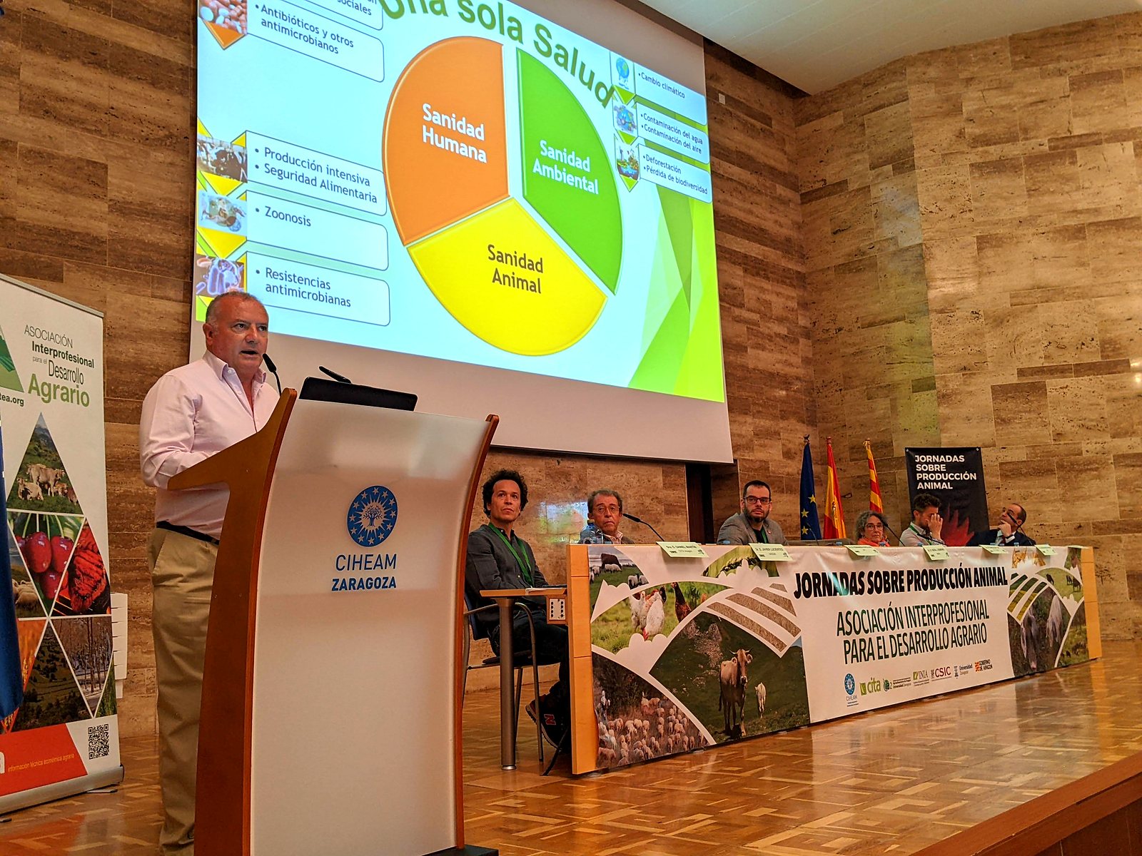 Jornadas AIDA 2023. Mesa redonda sobre cambio climático y producción animal
