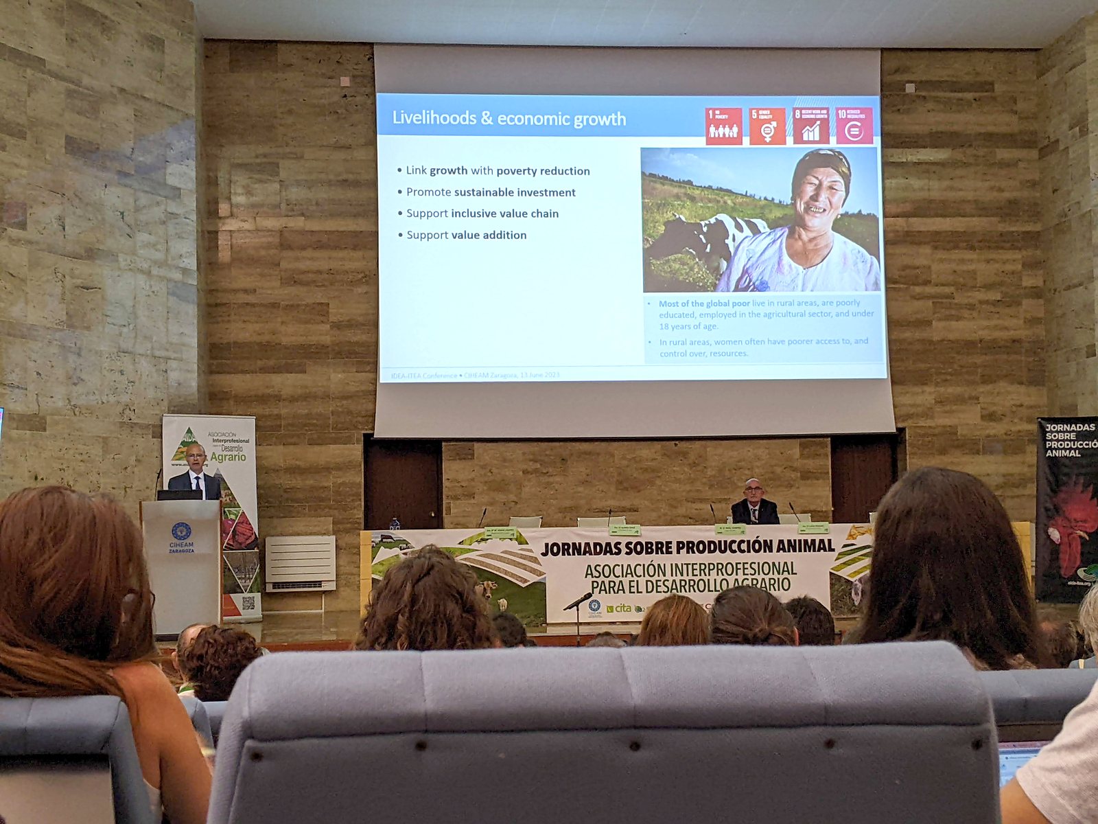 Jornadas AIDA 2023. Inauguración en el auditorio