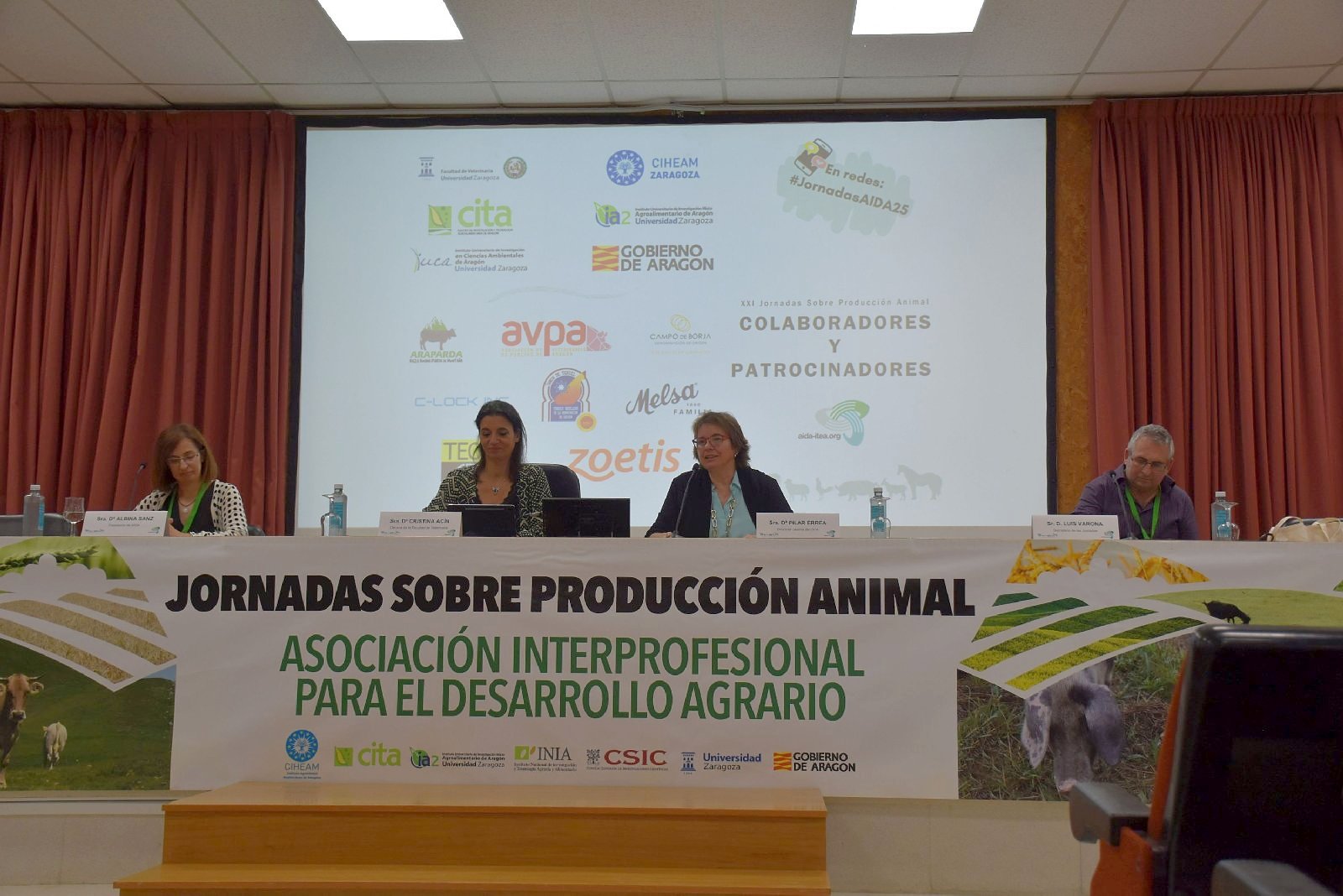 Jornadas AIDA 2025. Inauguración y conferencia inaugural en el salón de actos
